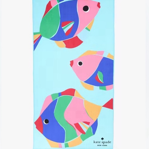 Kate Spade 🐠 beach towel - Picture 2 of 2